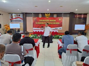 Polresta Cirebon Gelar Sosialisasi dan Penyuluhan Hukum Bagi Personel