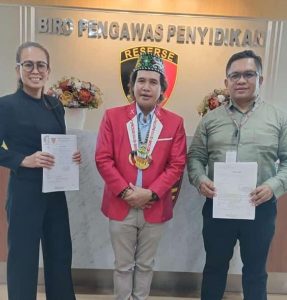 Keluarga dan Kuasa Hukum Jul Herry Romansa Korban Laka Lantas Meminta Satlantas Singkawang Cabut Status Tersangka dan Rehabilitas Nama Korban