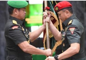 KASAD Pimpin Sertijab 14 Jabatan Strategis, Mayjen TNI Tandyo Budi Revita Kini Jabat Wakasad