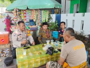 Bripka Marwansyah Bhabinkamtibmas Pulau Pramuka Ajak Warga Mantapkan Kamtibmas Pasca Pemilu 2024