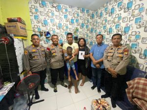 Gagalkan Pencurian Besi Pembatas Jalan, Pasutri ini Diapresiasi Polisi