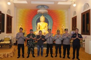 Jelang Waisak, Kapolres Cek Kesiapan Pengamanan Vihara di Jakut