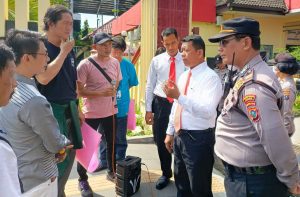 Puluhan Karyawan Pagoda Mas, Demo Minta Kapoldasu Bertindak Tegas Tangkap BOS Pagoda Mas