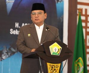 Pj. Gubernur Lepas Jamaah Calon Haji Sulawesi Tenggara
