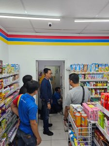 Respon Cepat Kanit Reskrim Polsek Johar Bersama Anggotanya ke TKP.