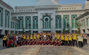 Polsek Koja Polres Metro Jakarta Utara Gelar Bakti Religi di Masjid Raya Jakarta Islamic Centre Sambut HUT Bhayangkara ke-78