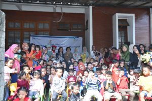 PLN INDONESIA POWER UBP PRIOK MENDUKUNG POLA MAKAN SEHAT: EDUKASI IBU DAN ANAK MENUJU GENERASI EMAS TAHUN 2045