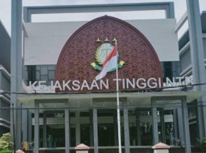 Kordinator Isu Kolusi, Korupsi – Nepotisme BEM PTMAI mempersoalkan Sejumlah Kasus Korupsi yang di SP3 Maupun di tutup di Kejati NTB.