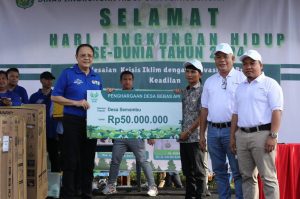 Sambut Hari Lingkungan Hidup Sedunia, Asian Agri Beri Penghargaan Desa Bebas Api 2023 Kepada Desa Semambu di Jambi