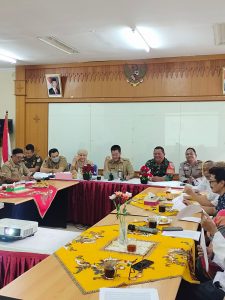 Aipda Ronianto Hadiri Rapat Koordinasi Kelurahan Rawasari