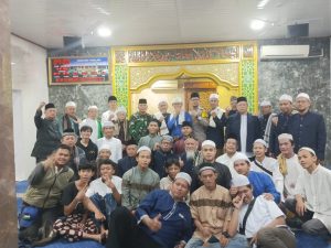 Sholat Subuh Tiga Pilar Kecamatan Johar Baru Jalin Silahturahmi.