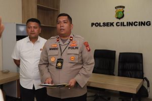 Polsek Cilincing Melaksanakan Kegiatan Door Stop Ungkap Kasus Narkotika