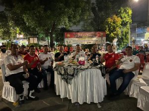 Polsek Koja Gelar Nobar Final Piala AFF U-19 Tahun 2024 Bersama Warga.