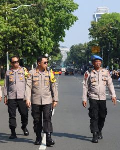 1.969 Personil Amankan Aksi Unjuk Rasa Dari Forum Komunikasi Eks Mikrolet dan APB DKI Jakarta