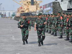 Upacara Pemberangkatan Yonarmed 11 Kostrad Ke Daerah Perbatasan RI Malaysia