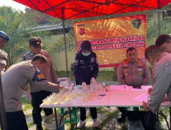 Ratusan Personel Polresta Cirebon Jalani Tes Urine
