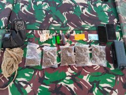 5 Paket Ganja Berhasil di Gagalkan Personel Satgas Yonif 122/TS Diperbatasan RI-PNG