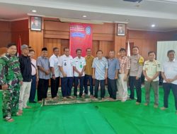 Bhabinkamtibmas Johar Baru Bersama Tiga Pilar Menghadiri Pelepasan Purna Tugas Salah Satu ASN Kelurahan Johar Baru.