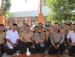 Kapolresta Cirebon Berikan Penyuluhan kepada Siswa SMAN 1 Palimanan