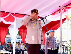 Karoops Polda Jatim Pimpin Apel Gelar Pasukan di Pelabuhan Ketapang Pastikan Kesiapan Pengamanan KTT IAF II 2024 dan HLF-MSP