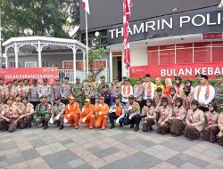 Upacara Bendera Dalam Rangka Bulan Kebangsaan Di Bundaran Hotel Indonesia