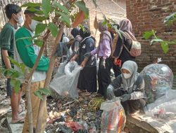 Pemdes Gempol Giat Bersih Sampah Bersama Mahasiswa KKN dari Kampus UIN SSC dan BUMDES Mandiri Gempol.