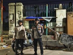Antisipasi Kerawanan Pagi Hari Unit Patroli Melaksanakan Patroli Strong Points Sepanjang Jalan Pulo Gundul