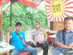 Bhabinkamtibmas Kelurahan Johar Baru Patroli Wilayah Sambangi Ketua RT dan LMK.