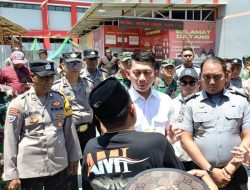 Tak Terbendung, Ratusan Massa AMI Merengsek Masuk ke Rutan Medaeng