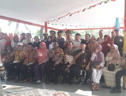 Bhabinkamtibmas Kelurahan Sumur Batu Menghadiri Kegiatan Sosialisasi Peraturan Daerah Nomor 4 Tahun 2024 Tentang Perubahan Atas Peraturan Daerah Nomor 5 Tahun 2010 Tentang Lembaga Musyawarah Kelurahan