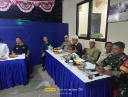 Bhabinkamtibmas Kampung Rawa Bersama Tiga Pilar Menghadiri Pertemuan Rutin Pengurus RT dan RW