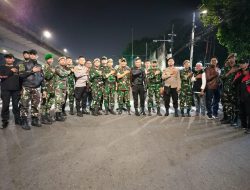 Polsek Johar Baru Bersama Tiga Pilar Gelar Melaksanakan Patroli Cipta Kondisi Gabungan Antisipasi Gangguan Kamtibmas.