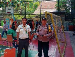 Bhabinkamtibmas Pemantauan Giat Pemeriksaan Kesehatan Di RPTRA Gondangdia