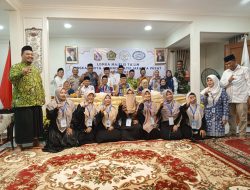 Bhabinkamtibmas Cempaka Putih Timur Hadiri Penilaian Lomba Administrasi Majelis Ta’lim Tingkat Kota Jakarta Pusat