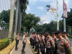 Kanit Binmas Gambir Pimpin Apel Di Kementrian BUMN Antisipasi Aksi Unjuk Rasa