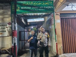 Bhabinkamtibmas Kelurahan Kemayoran Melaksanakan Kegiatan Sambang Dan Patroli Dialogis