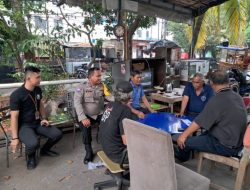 Bhabinkamtibmas Rawasari Patroli Lingkungan Dan Sambangi Warga