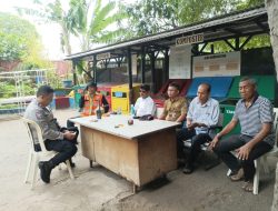 Bhabinkamtibmas Kelurahan Cempaka Baru Melaksanakan Kegiatan Sambang Dan Patroli Dialogis