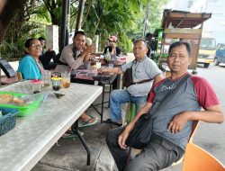 Jelang Pilkada Bhabinkamtibmas Kelurahan Gunung Sahari Utara Sambang Warga