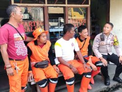 Bhabinkamtibmas Kelurahan Kebon Kosong Melaksanakan Kegiatan Sambang Dan Patroli Dialogis