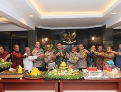 Kapolres Metro Jakut bersama Forkopimko Jakarta Utara berikan Ucapan Dirgahayu TNI ke-79