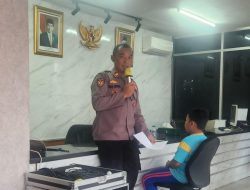 Kapolsubsektor Thamrin Memberikan Pelayanan Anak Terlepas Dari Orang Tuanya.