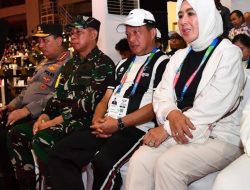 Panglima TNI Dampingi Presiden RI Buka Peparnas XVII Solo 2024