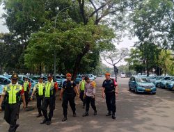 Patroli dialogis Anggota Polsubsektor Monas timur di Stasiun Besar Gambir