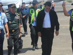 Danlanud Sultan Hasanuddin Sambut Kedatangan Menteri Pertanian dan Kasum TNI Di Makassar