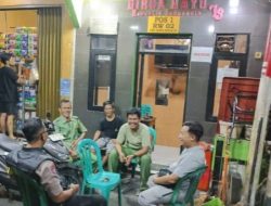 Jelang Pilkada DKI Bhabinkamtibmas Kampung Rawa Cooling System Kamtibmas Dengan Ketua RT, FKDM dan Awak Satkamling.