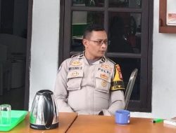 Cegah Gangguan Kamtibmas Bhabinkamtibmas Cempaka Putih Timur Sambangi Warga