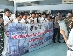 Binmas Polsek Metro Menteng Hadir Deklarasi Anti Tawuran Sekolah Taman Siswa Kelurahan Pegangsaan Menteng