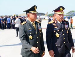 Panglima TNI Hadiri Acara Pelepasan Presiden ke-7 Jokowi dan Penyambutan Presiden Terpilih Prabowo Subianto