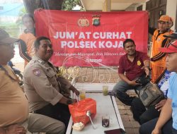 Bhabinkamtibmas Polsek Koja Sambangi Warga Rawabadak Selatan Menyampaikan Kamtibmas